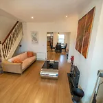 Stylish, Spacious 3 Bedroom Townhouse