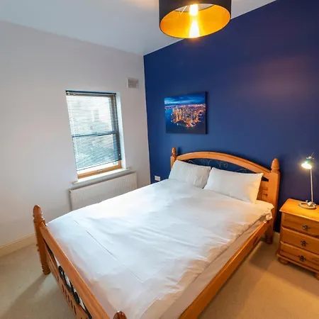 펜션 Stylish, Spacious 3 Bedroom Townhouse *